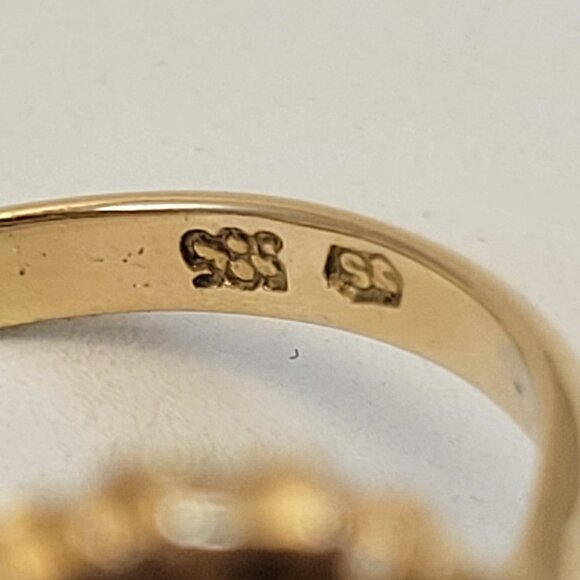 Vintage Beautiful 14K & Oval Bezel Set Cabochon Green Jade Ring Hallmarked - Picture 8 of 8